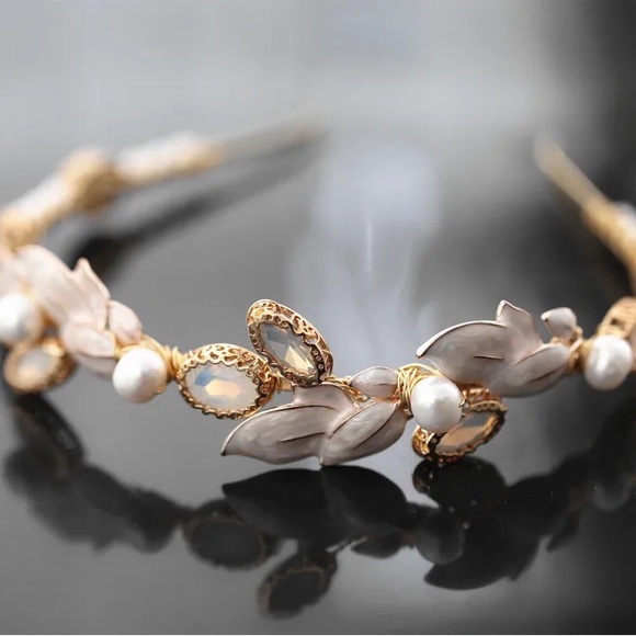 Vintage Freshwater Pearl Tiara - Picture 6 of 6